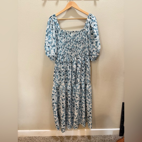 Oddi Women’s Puff Sleeve Smocked Tiered Midi Dress in Blue & White Floral XL - Picture 5 of 8